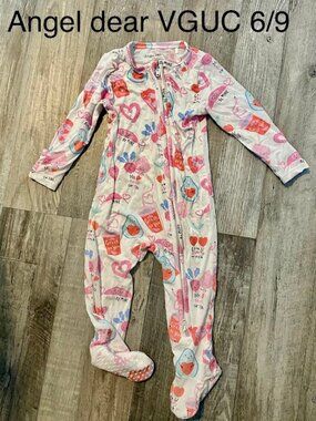 Angel Dear love you foodie heart pjs 6/9